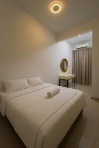Postel nebo postele na pokoji v ubytování Sampoisgt Villa Homestay - Near Bangi Avenue, BACC, UKM, GMI, EVO, Bangi Gateway, KIPMall