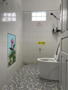 Ένα μπάνιο στο Lan Shang Guesthouse +17 φωτογραφίες