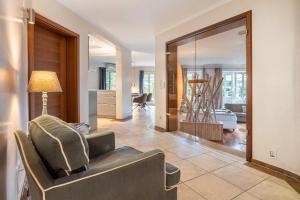 Afbeelding uit fotogalerij van Traumhaus Whirlpool Sauna Grill in Hamburg