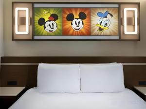 Disney's All-Star Sports Resort房間的床