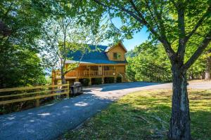 Το κτήριο όπου στεγάζεται  η βίλα