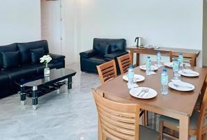 Posezení v ubytování RedDoorz @ Ham Jam Inn Resort + 17 fotografií