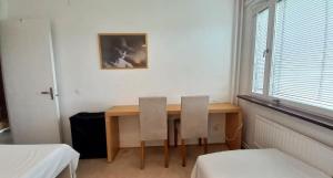 Photo de la galerie de l'établissement 4-beds city stay Frölunda Göteborg, à Västra Frölunda