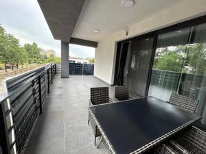 Ban công/sân hiên tại Risa Apartments