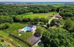 Naturlandskabet i nærheden af villaen