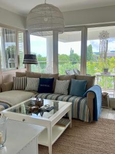 Posezení v ubytování Biały Apartament Hampton w Playa Baltis
