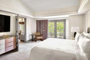 Postel nebo postele na pokoji v ubytování The Ritz-Carlton, Laguna Niguel