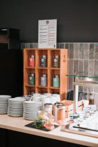 Kuchyň nebo kuchyňský kout v ubytování Feringapark Hotel Unterföhring