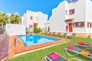 an image of a villa with a swimming pool at Villa Mar Egos by Villa Plus in Cacla D'or