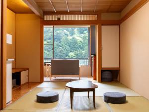 Istumisnurk majutusasutuses Shikanoyu Hotel