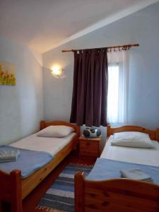 Postel nebo postele na pokoji v ubytování Holiday home in Vir - Insel Vir 7481