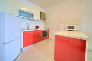 Kuchyň nebo kuchyňský kout v ubytování Apartment Malinska 34
