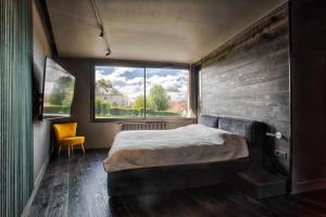 Photo de la galerie de l'établissement Luxury Villa Orion with heated Pool, Billard, à Biéville-Beuville 43 autres photos