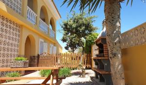 Balkón nebo terasa v ubytování Chalet Marenyet junto a la playa