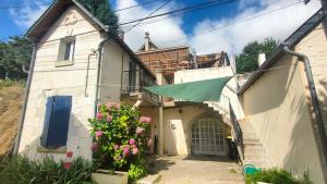 アンボワーズにあるStudio Amboise, parking, terrasse et jardinのギャラリーの写真