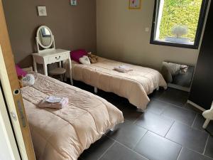 Una cama o camas en una habitación de Gite Sud Deux Sevres