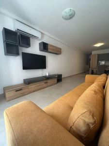 Fotografie z fotogalerie ubytování Gzira 2BR Modern Apartment - G1 v destinaci Gżira