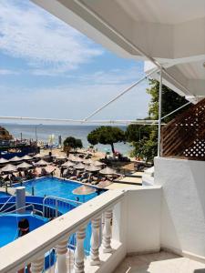 Bazén v ubytování ŞEREF APART MOTEL nebo v jeho okolí