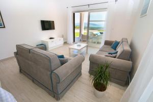 Posezení v ubytování Villa Histria for 6 people near Pula with private pool & sea view