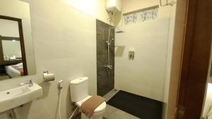 Ένα μπάνιο στο Yuwono Hotel & Villa Malioboro