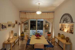 Istumisnurk majutusasutuses S9 Rooftop and sea view in Sidi Bou Said +18 fotot