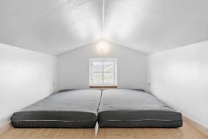 Ένα ή περισσότερα κρεβάτια σε δωμάτιο στο 366-Hvide-Sande-Anker-Eskildsens-Vej-5-F