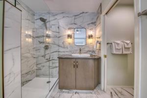 a bathroom with a sink and a shower at Marble Canyon in Fairmont Hot Springs +269 photos