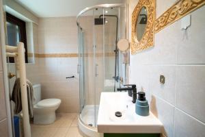 Gallery image of Casa Piedra, Hidden Gem, 2 BR House, BBQ, Patio in Monagroulli in Monagrulli