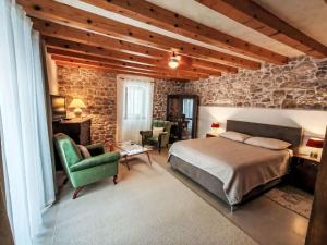 Postel nebo postele na pokoji v ubytování Holiday Home Marijan by Interhome