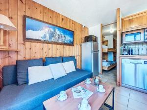 Køkken eller tekøkken på Apartment Pointe des aravis B13 by Interhome