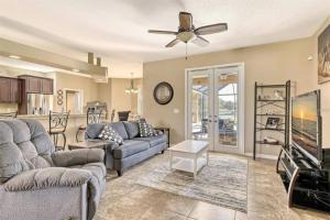 Гостиная зона в The Blessings Place Weddings Retreats and Events