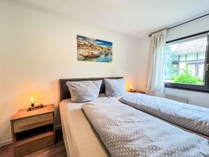Ένα ή περισσότερα κρεβάτια σε δωμάτιο στο Apartment Sternberg 227 by Interhome