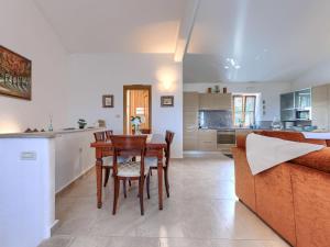 Dapur atau dapur kecil di Holiday Home Diana by Interhome +36 gambar