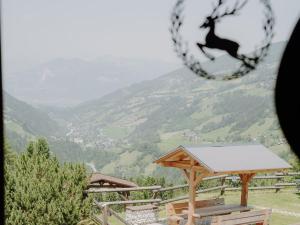 Výhľad na hory alebo výhľad na hory priamo z apartmánu