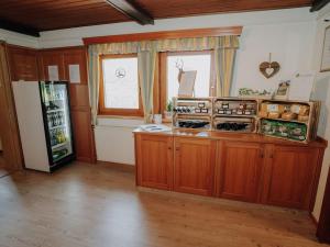 Kuchyňa alebo kuchynka v ubytovaní Apartment Mölbegg by Interhome