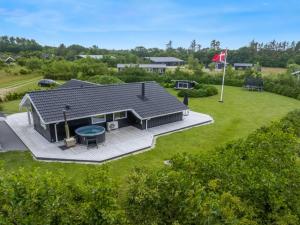 Zahrada ubytování Holiday Home Antero - 500m to the inlet by Interhome