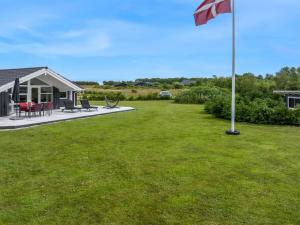 Zahrada ubytování Holiday Home Antero - 500m to the inlet by Interhome