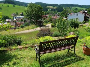 Příroda nedaleko apartmánu + 10 fotografií