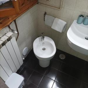 Gallery image of Appartamento VALBUIA in Abetone +7 photos