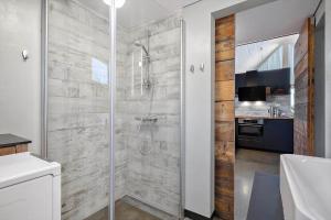 Et badeværelse på 801-Hvide-Sande-Ae-Gammel-Havn-21