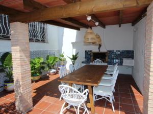 Fotografia z galérie ubytovania Casa con Piscina Privada Cerca del Mar, Mascotas Bienvenidas, WiFi Gratis, Playa para Perros - ES-184-39 v destinácii Riumar