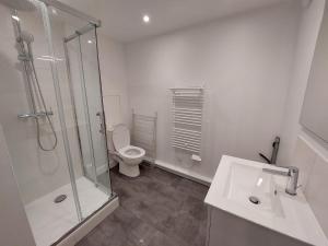 Ένα μπάνιο στο Welcome Home +12 φωτογραφίες