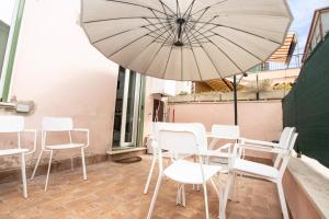 Balkón nebo terasa v ubytování Enjoy Apartment - Guest House