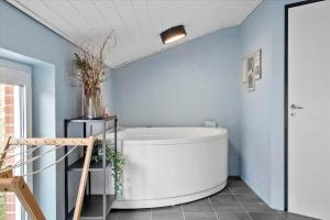 Φωτογραφία από το άλμπουμ του 321-Hvide-Sande-Gammeleng-26 σε Hvide Sande +22 φωτογραφίες