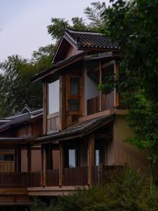 Edificio in cui si trova la stanza in casa privata