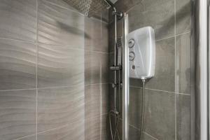 Koupelna v ubytování Luxury 1 Bed Apt - Fast Wifi - Central Cardiff + 34 fotografií