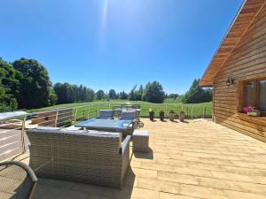 Vonkajšia záhrada v ubytovaní Woodland - Apartments & SPA Łagów
