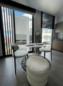 HuamboyaQuito with a view - Condo in La Carolina的相册照片