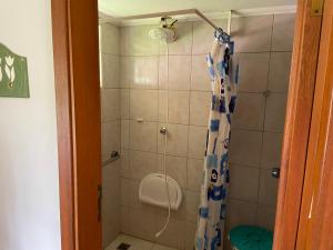 Et badeværelse på Recevoir Garden Suítes + 27 billeder