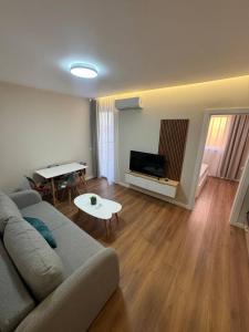 Χώρος καθιστικού στο Pure Pebble Apartment By Adriatic Living